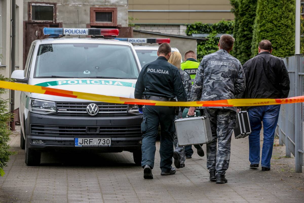 Name rastas vyro lavonas: girtas įtariamasis žmogžudyste – sulaikytas