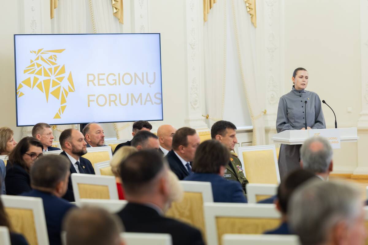 Prezidentūroje vyko septintasis Regionų forumas