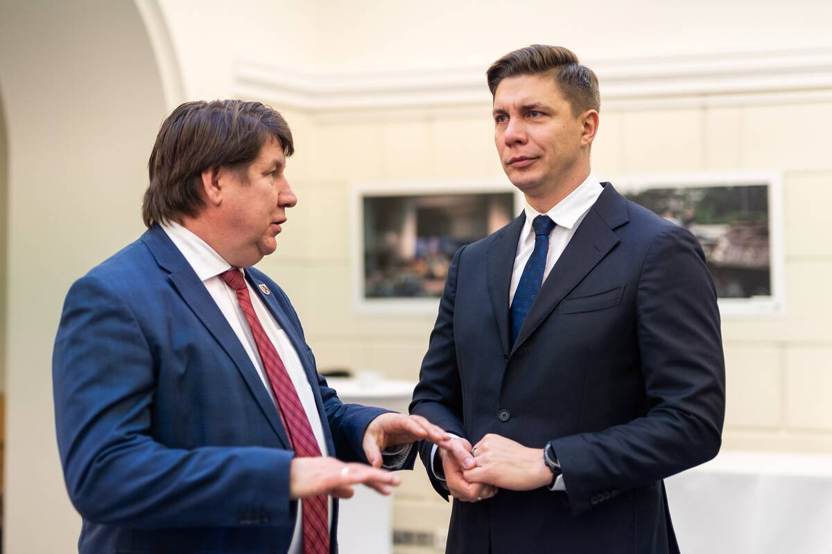 Prezidentūroje vyko septintasis Regionų forumas
