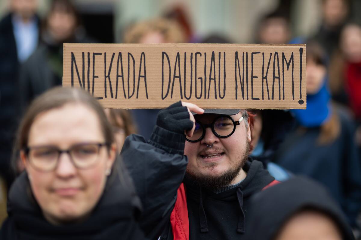 Vilniuje vyko protestas „2 metai genocido: užtenka tylėti!“