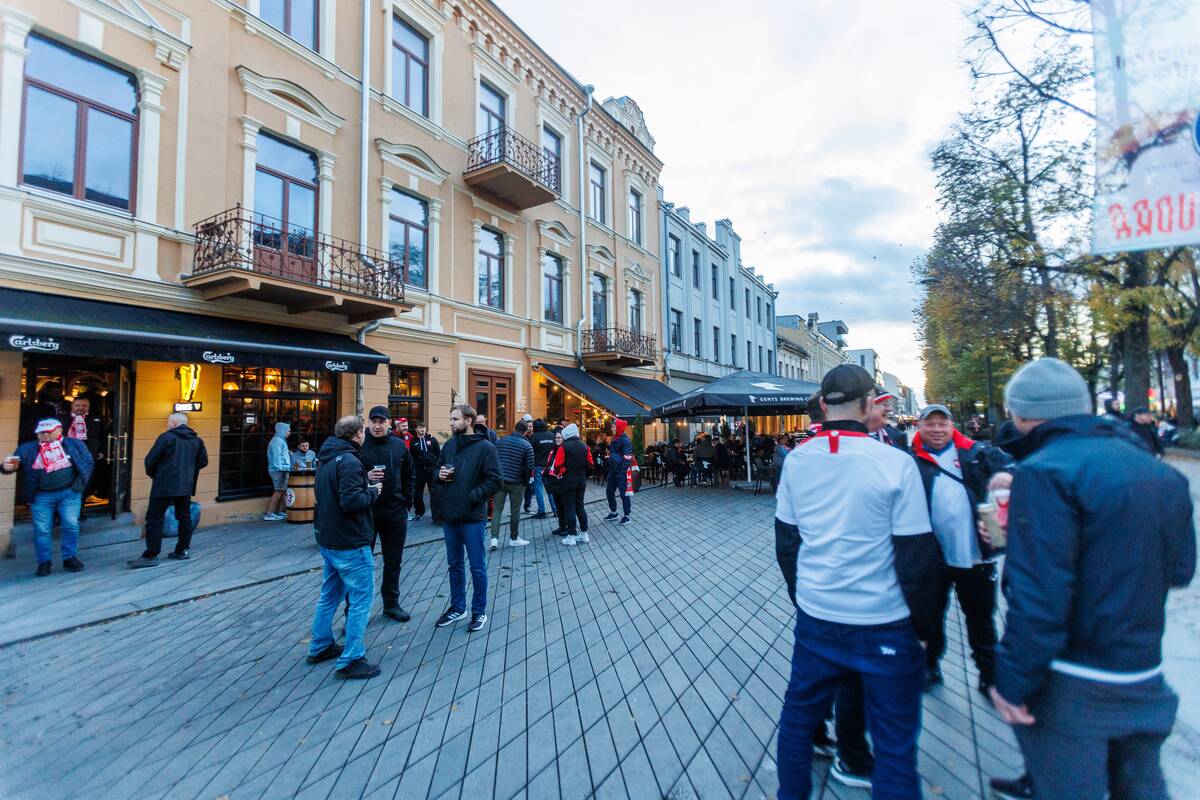 Lenkijos futbolo sirgaliai Kaune