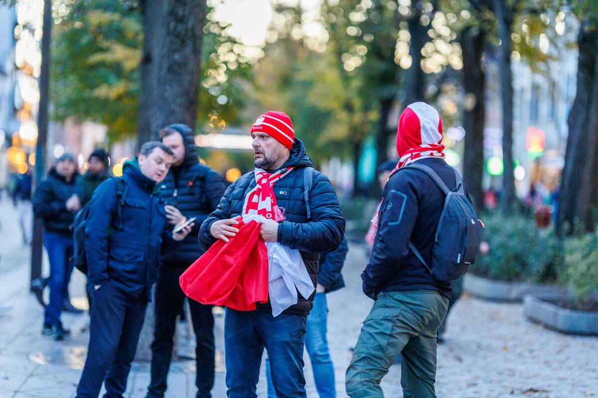 Lenkijos futbolo sirgaliai Kaune