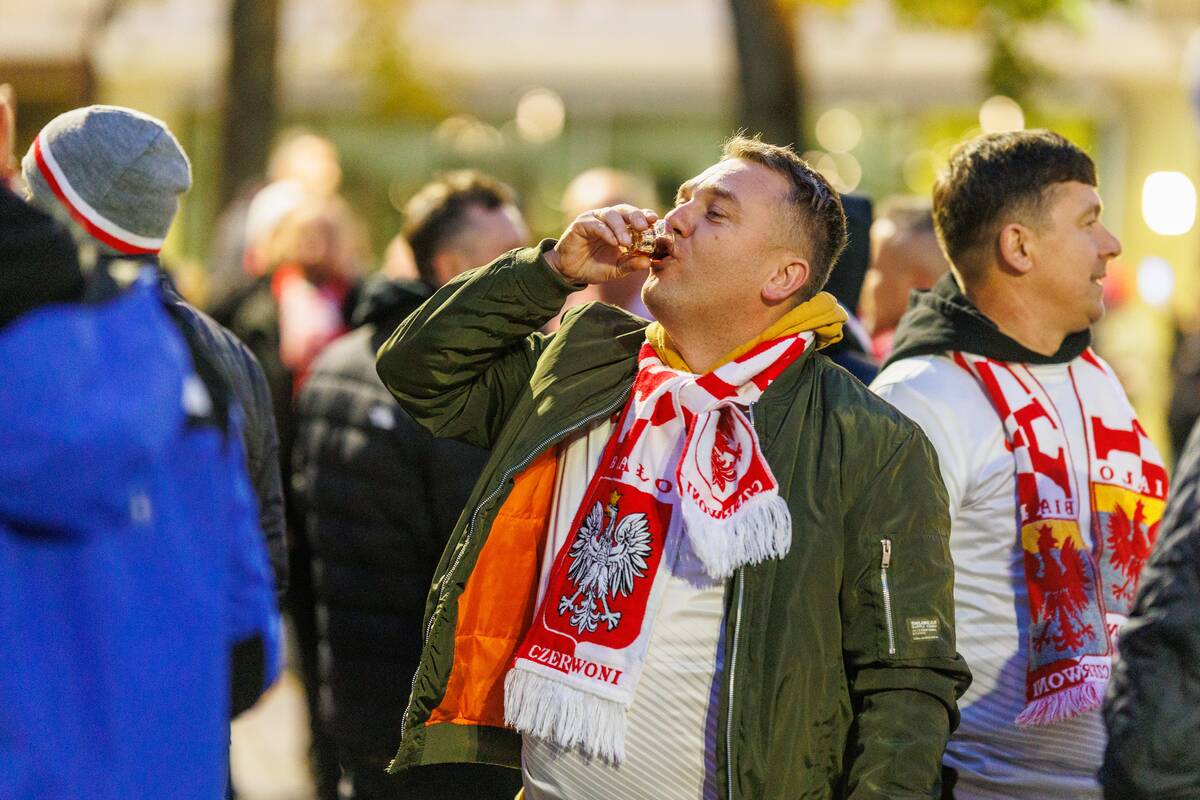 Lenkijos futbolo sirgaliai Kaune