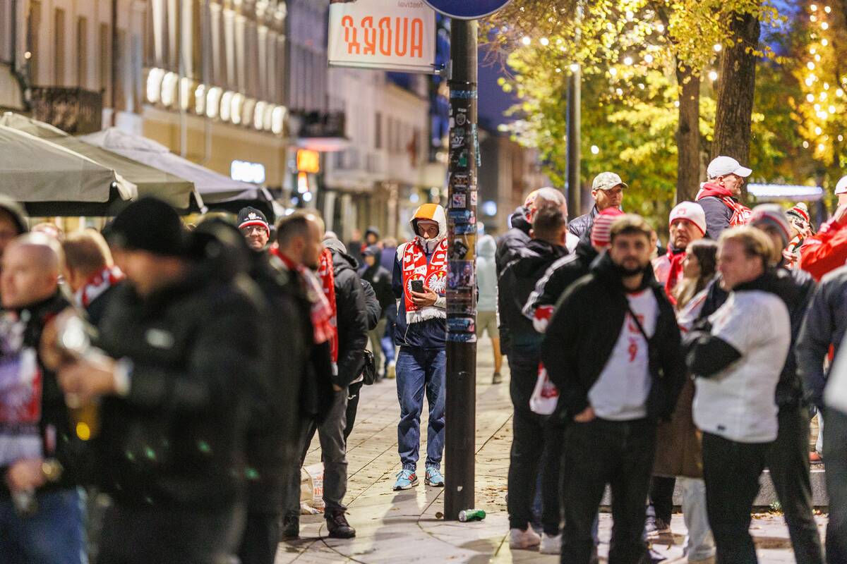 Lenkijos futbolo sirgaliai Kaune