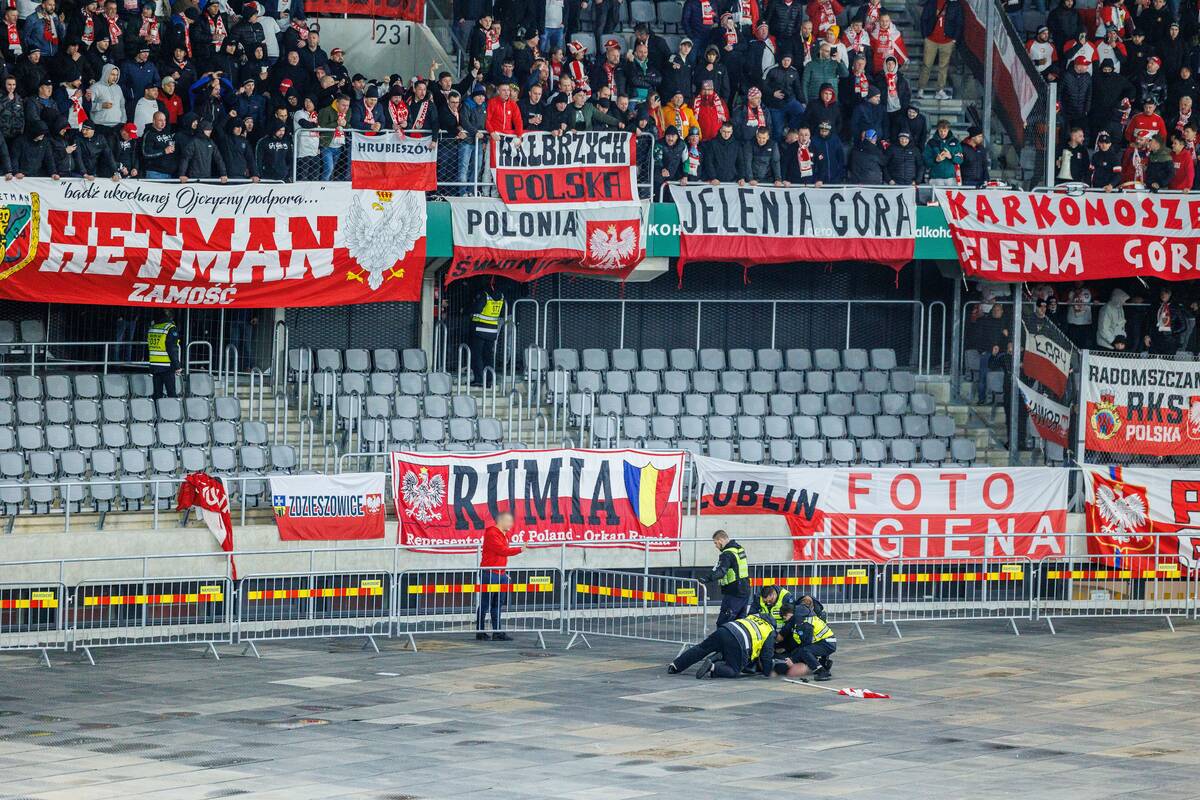 Lietuvos futbolo rinktinė susitiko su Lenkijos futbolininkais