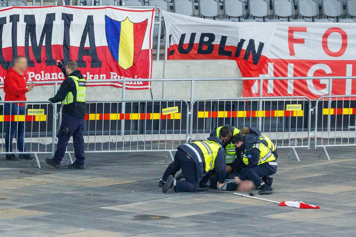 Lietuvos futbolo rinktinė susitiko su Lenkijos futbolininkais