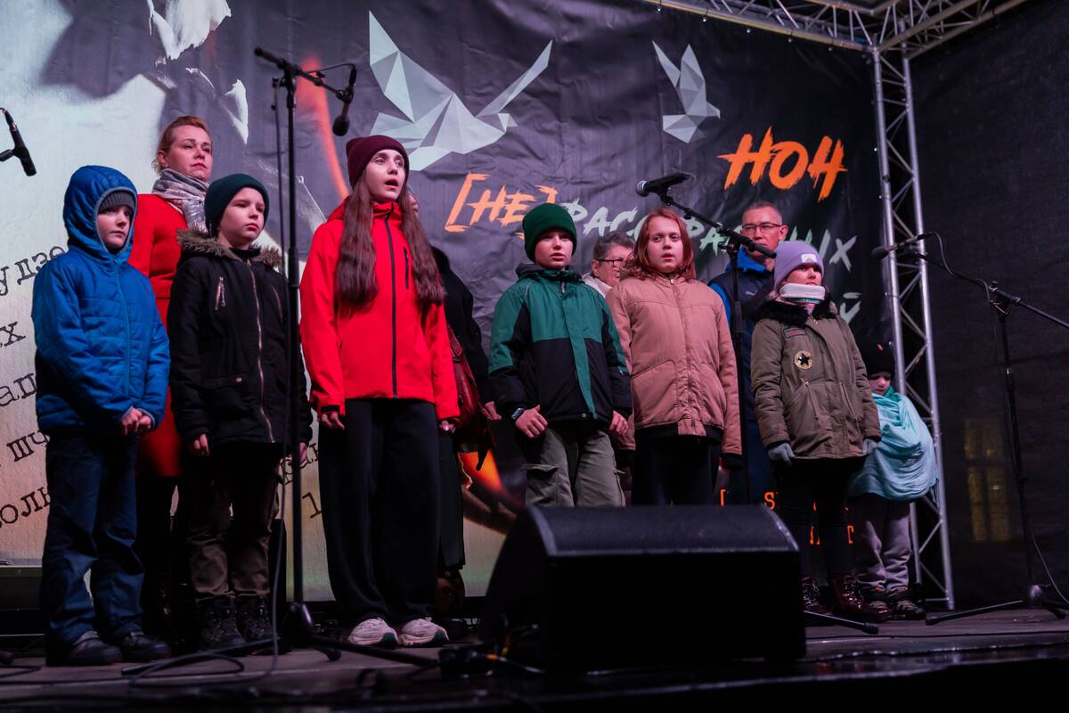 (Ne)nuteistų poetų naktis