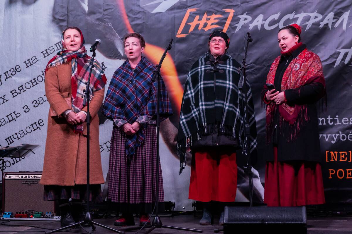 (Ne)nuteistų poetų naktis