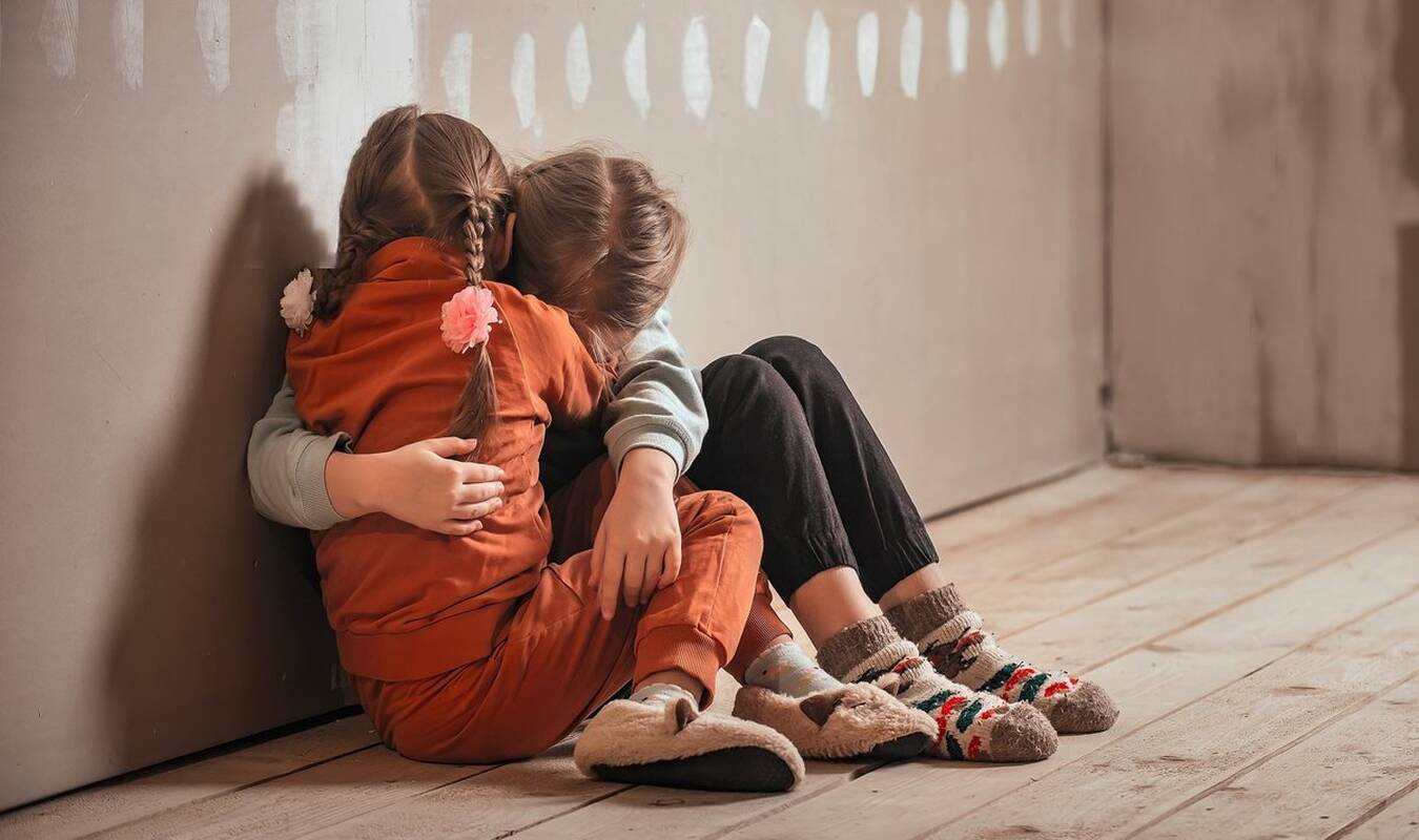 Smurtas, seksualinis išnaudojimas, net mirtis: tai – daugybės vaikų kančios kasdien