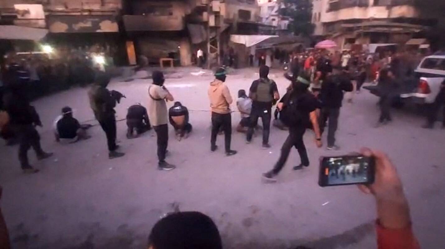 JAV kariuomenės vadas ragina „Hamas“ nutraukti represijas ir egzekucijas prieš „kolaborantus“ 