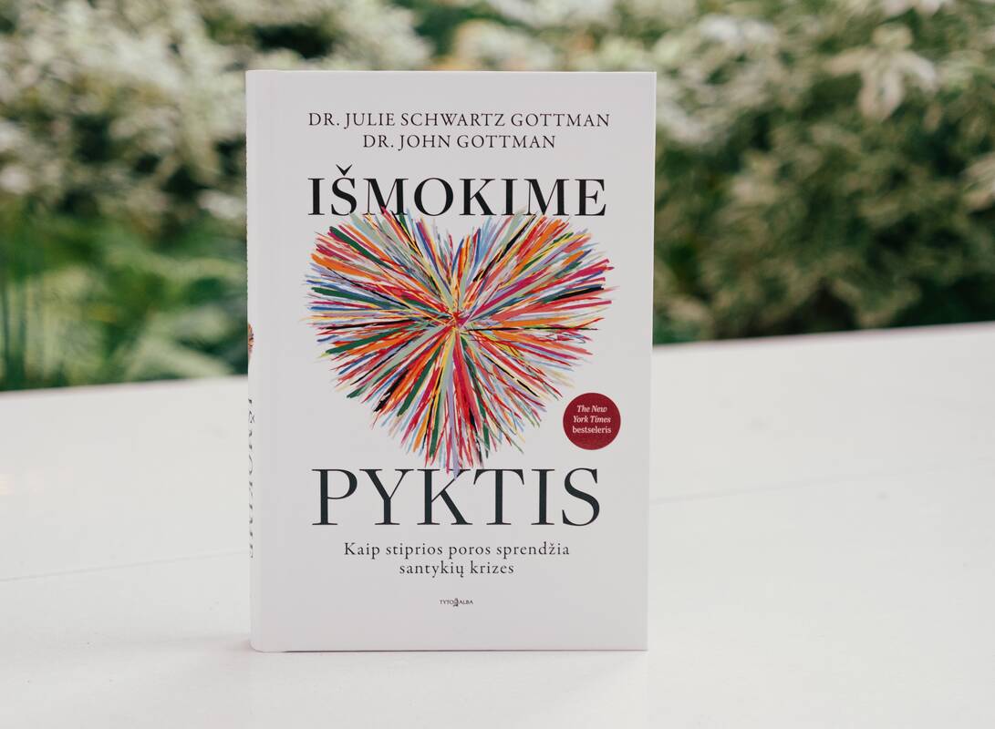 Požiūris: J. ir J. Gottmanai griauna populiarius mitus apie santykius – kad laimingos poros nesipyksta, o emocijos trukdo logiškai mąstyti.