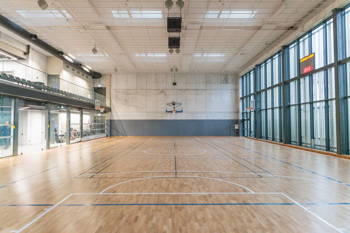 Kauno Maironio gimnazijos sporto salės atidarymas