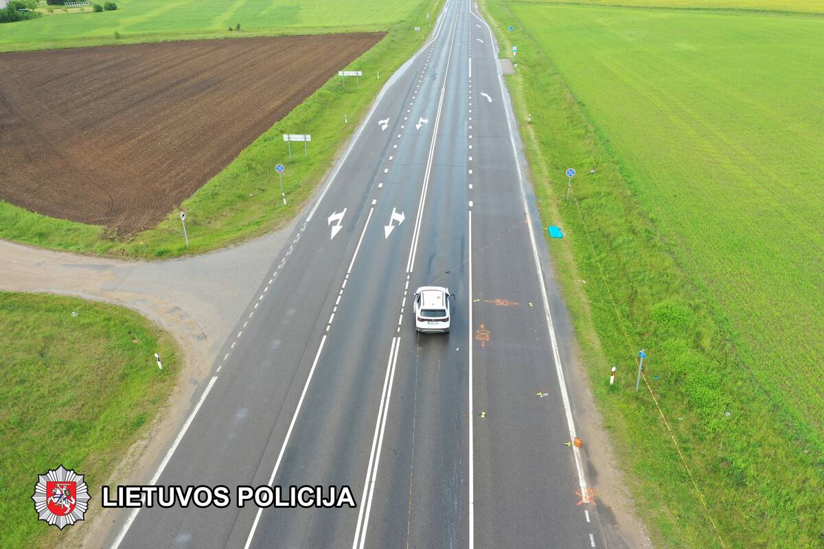 Prašo atsiliepti liudininkus: A4 kelyje žuvo partrenkta pėsčioji