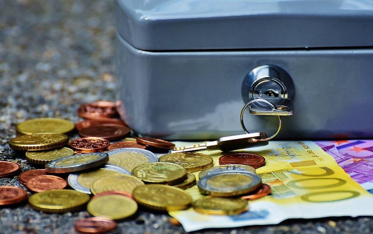 Kretingos rajone pavogtas seifas: žala siekia 72 tūkst. eurų