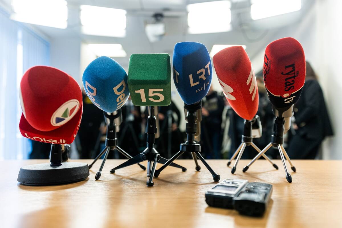 Parlamentaras siūlo kelis kartus didinti baudas už informacijos nesuteikimą žurnalistams