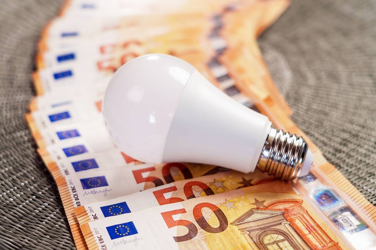 Praneša apie didžiulius elektros kainų šuolius