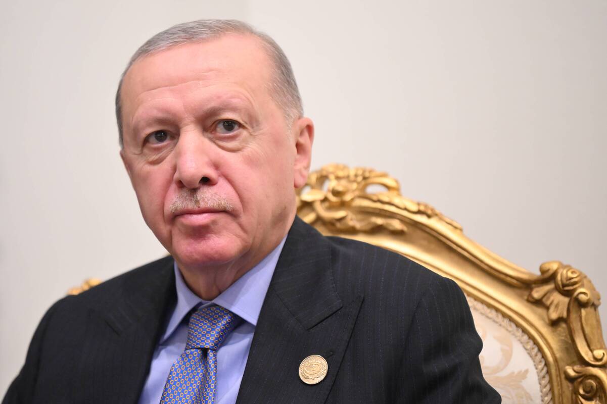 Šaltiniai: Turkija, Irakas darė spaudimą, kad Izraelio premjeras nedalyvautų susitikime Egipte