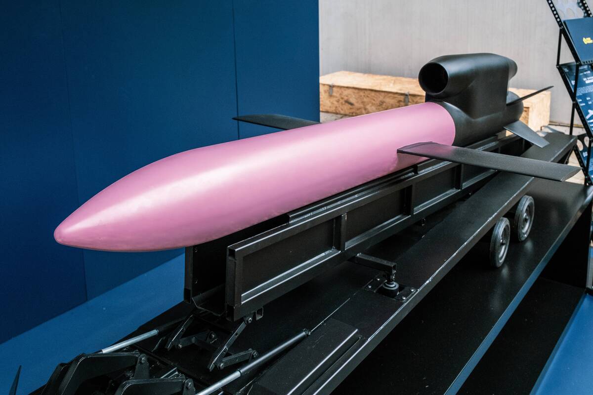 Čekai vos per dvi dienas surinko įspūdingą sumą Ukrainos raketai