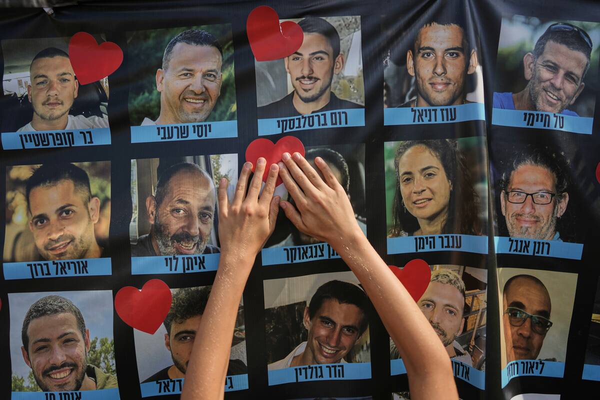 „Hamas“ perdavė visus 20 gyvų Izraelio įkaitų