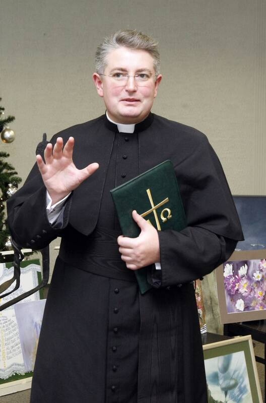 Patarimas: katalikų kunigas S. Stumbra ragina labiau atsigręžti į savas tradicijas, o ne žvalgytis į svetimas.