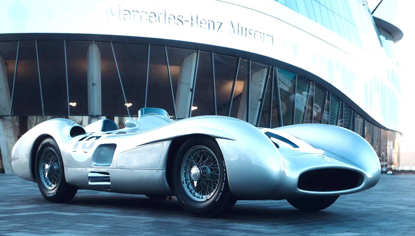Retenybė: 1954-ųjų „Mercedes-Benz W196R“ buvo parduotas už 51,155 mln. eurų.