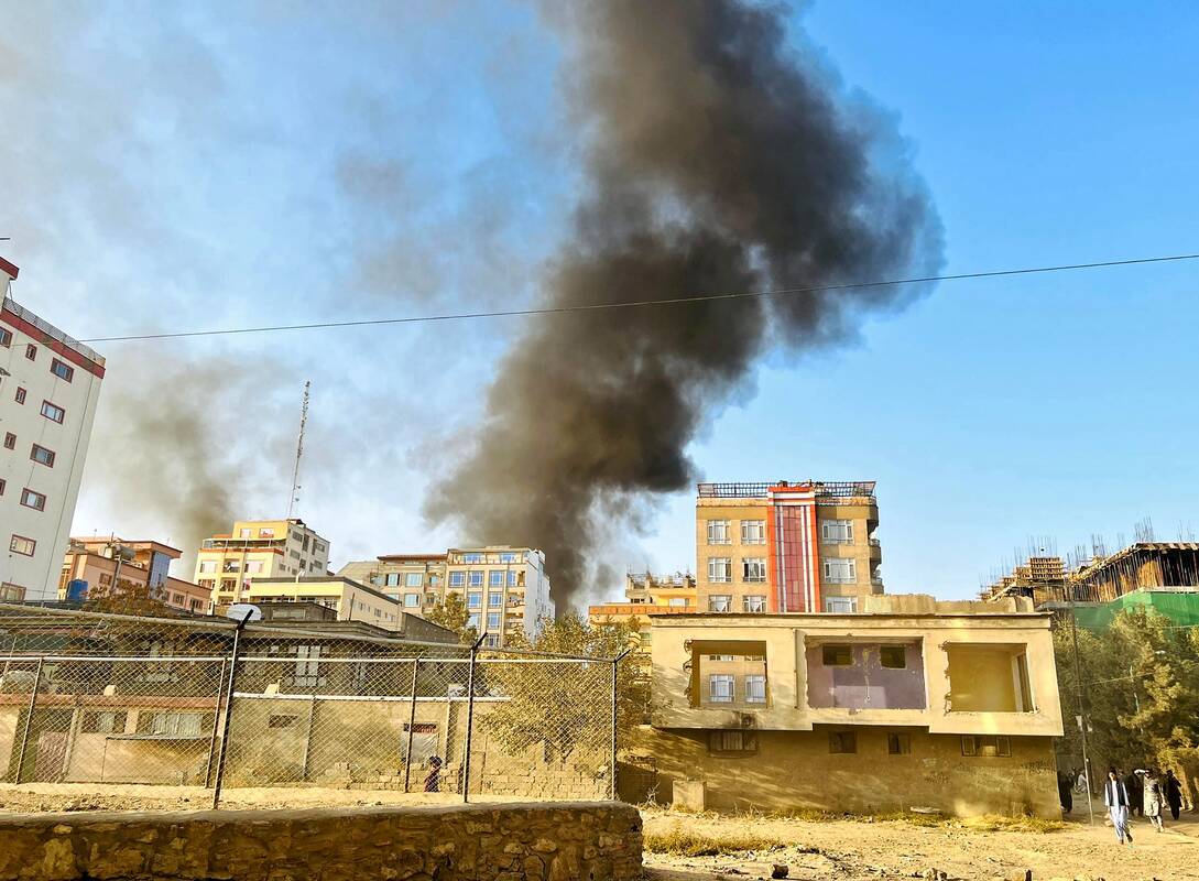 Pakistanas sudavė smūgių Afganistane, taip pat ir Kabule