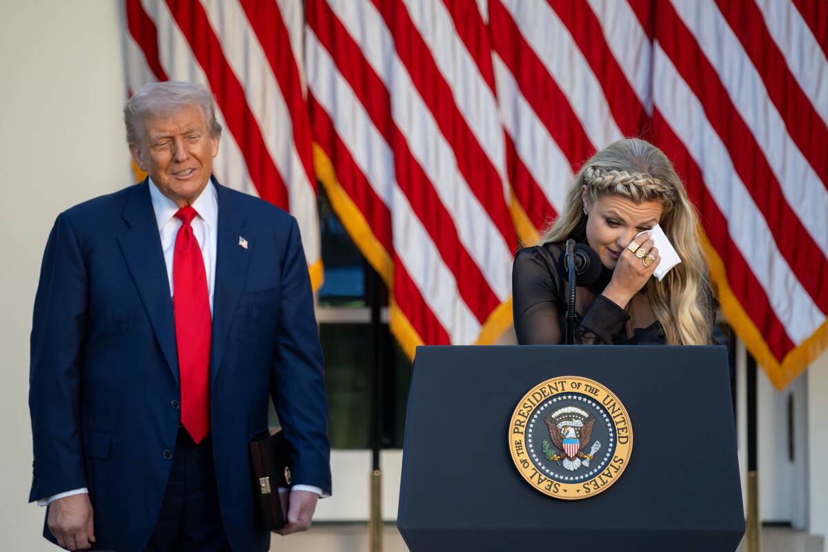 Trumpas nužudytą Kirką pavadino kankiniu