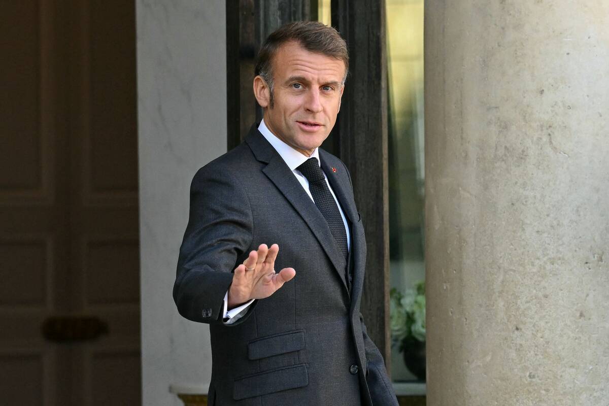 Macronas: Luvro apiplėšimas – išpuolis prieš Prancūzijos paveldą