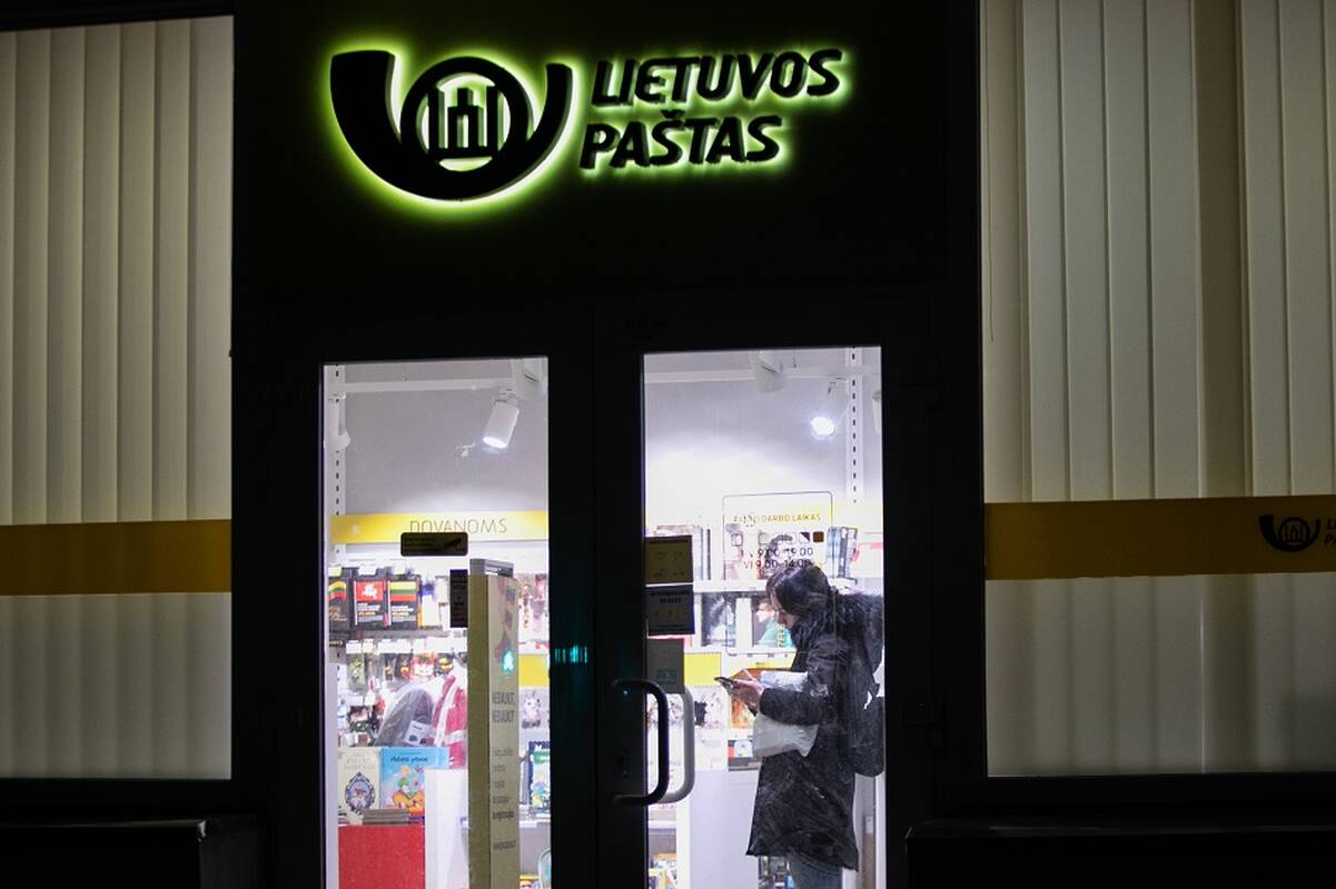 Pranešė, kaip Vėlinių laikotarpiu dirbs Lietuvos pašto skyriai