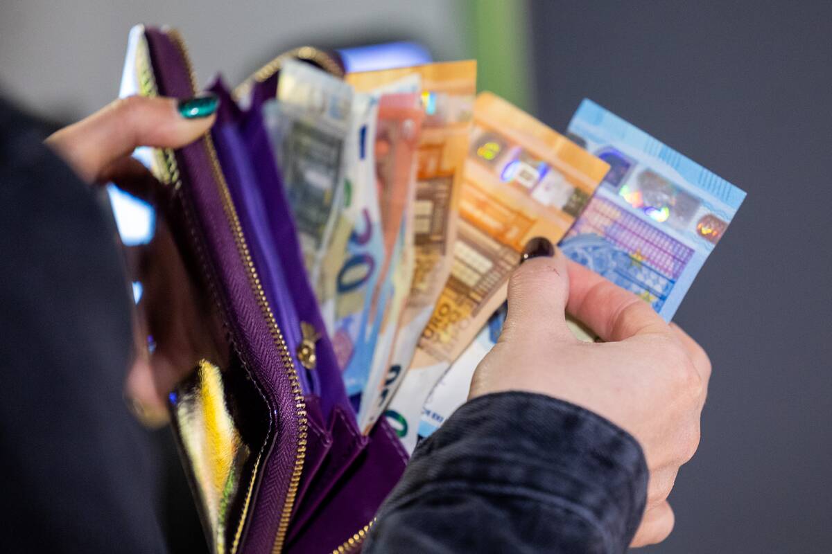 Įspėja: kai kuriems gali didėti mokesčiai 