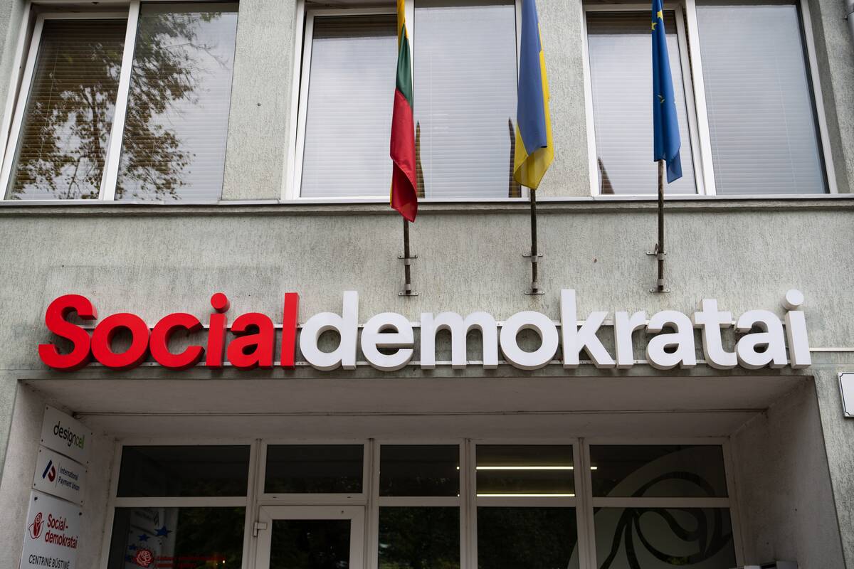 Socialdemokratai atšaukia suplanuotus valdybos ir prezidiumo posėdžius