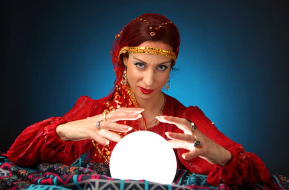 Po apsilankymo pas būrėją moteris apkaltino vyrą neištikimybe