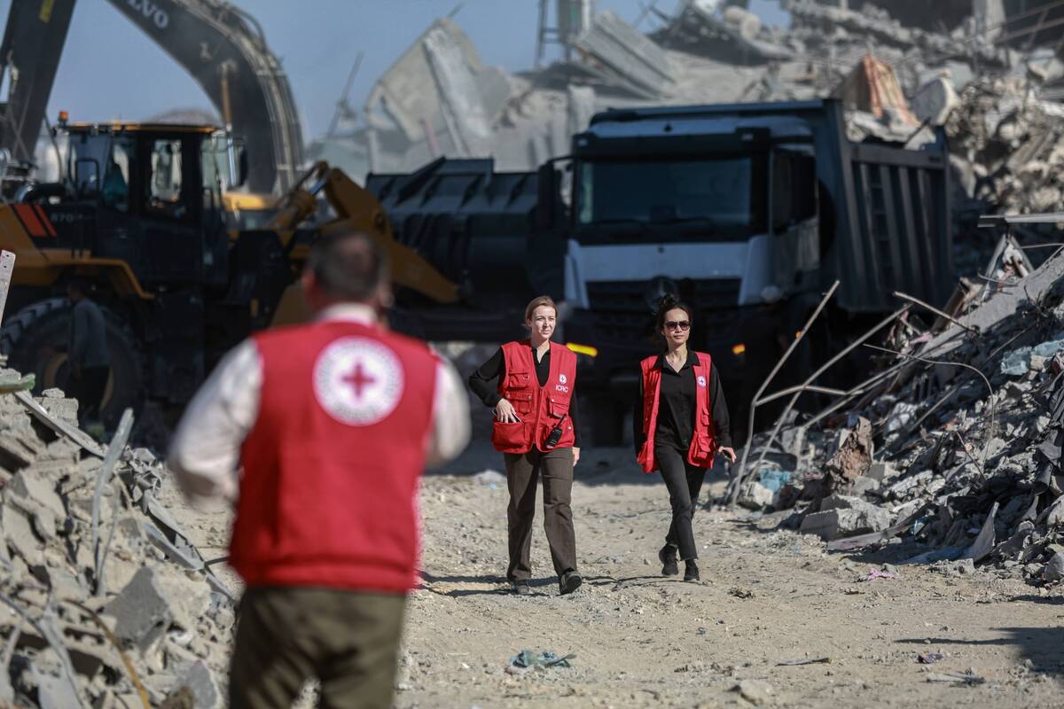 „Hamas“ teigia perduosianti dar vieno Gazos Ruože laikyto įkaito palaikus