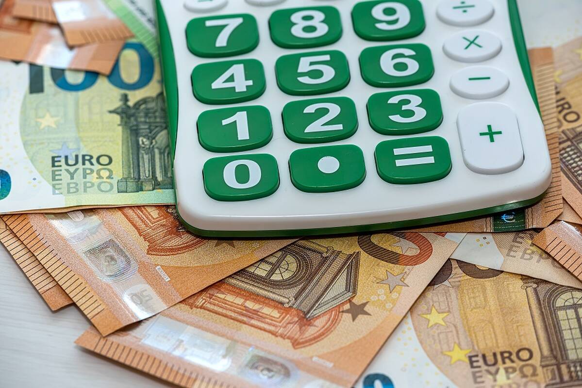 Viceministras: valstybės skolos aptarnavimo išlaidos perkops milijardą eurų