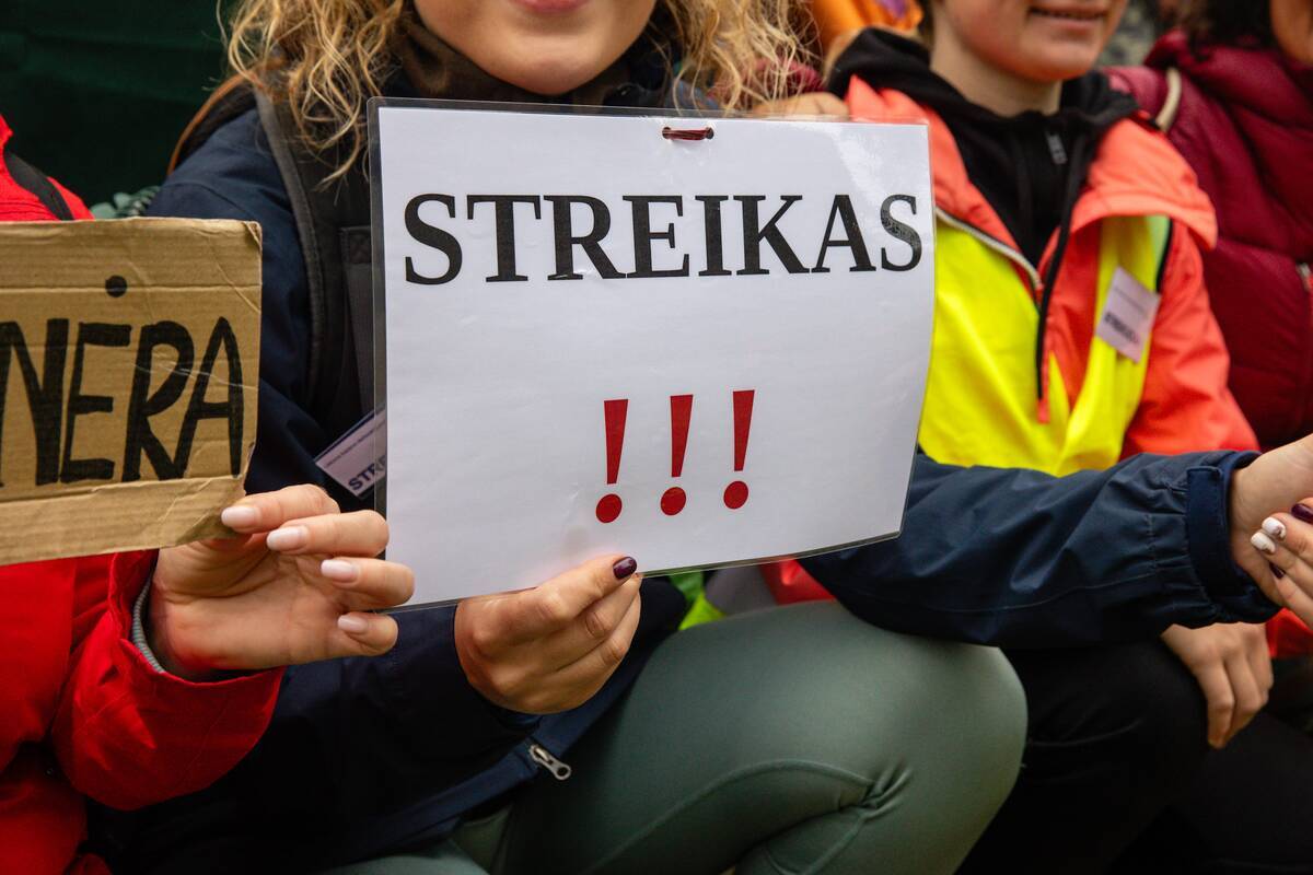 Pažadai dėl atlyginimų liks pažadais?