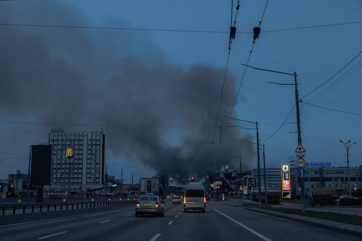 Černihivas liko be elektros, rusai tyčia trukdo atkurti jos tiekimą