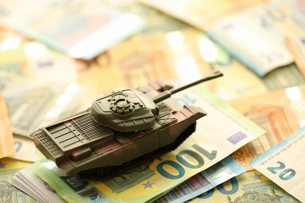 Vaitiekūnas: rekordinė gynybos obligacijų emisija rodo, kad žmonėms ir verslui rūpi šalies saugumas  