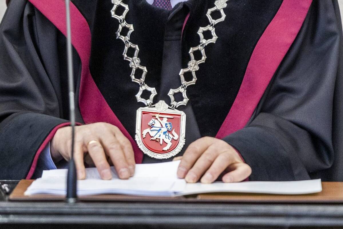 Teismas: buvęs advokato padėjėjas Remeika iš žmonių išviliojo beveik 47 tūkst. eurų