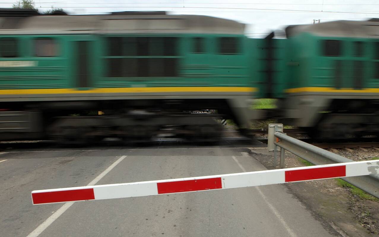 „LTG Infra“ už daugiau nei 5,6 mln. eurų modernizuos geležinkelio pervažas