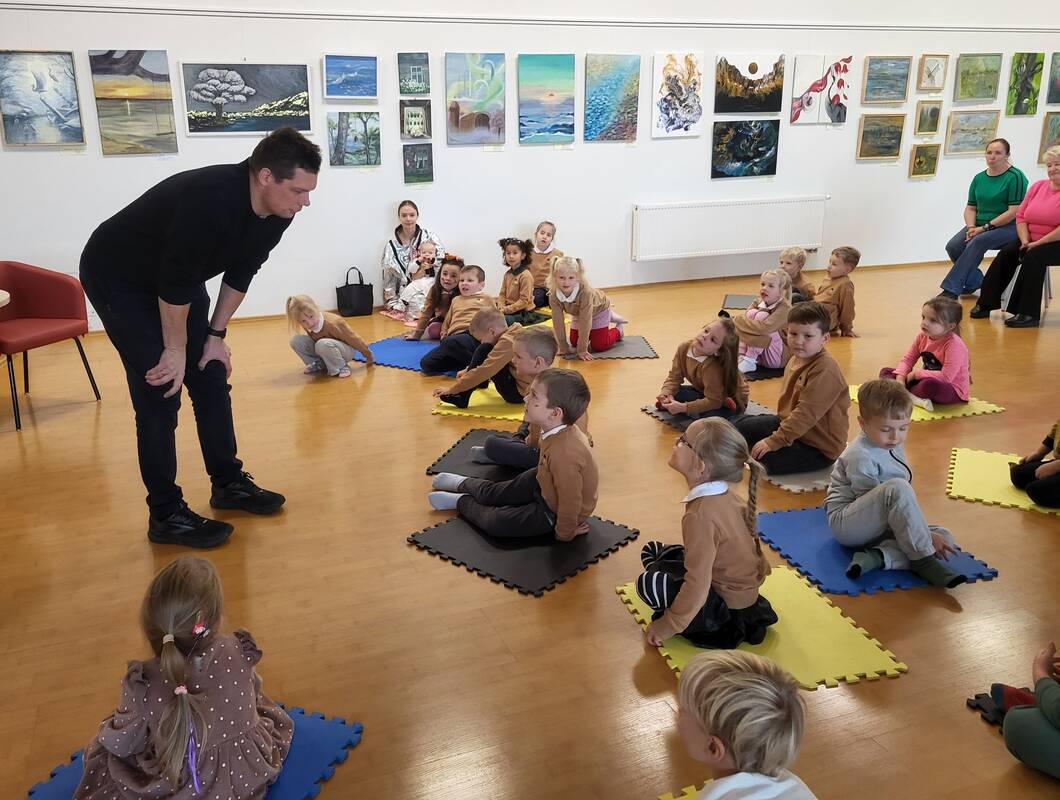 Įspūdis: P. Tamolė tarsi užhipnotizavo publiką savo charizma, iškalba, vaidybiškumu ir gera nuotaika.