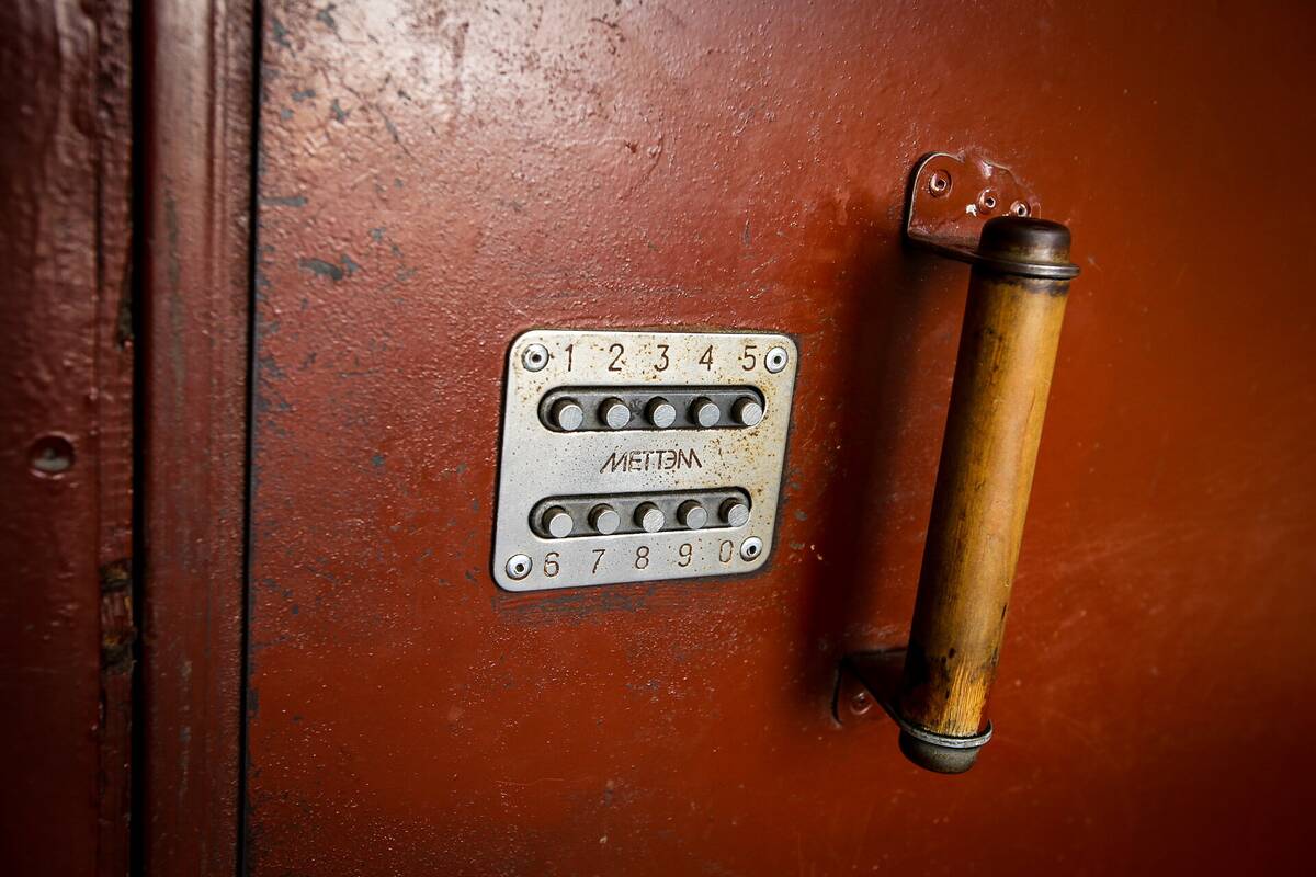 Laiptinėje Vilniuje rastas vyro lavonas