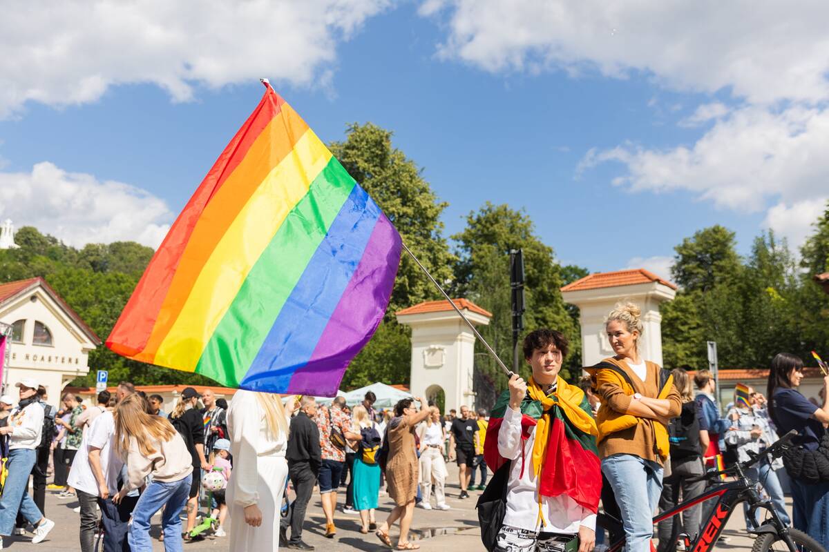 Olekas apie tos pačios lyties asmenų santuokų pripažinimą: Lietuva vykdys ES teismo sprendimą