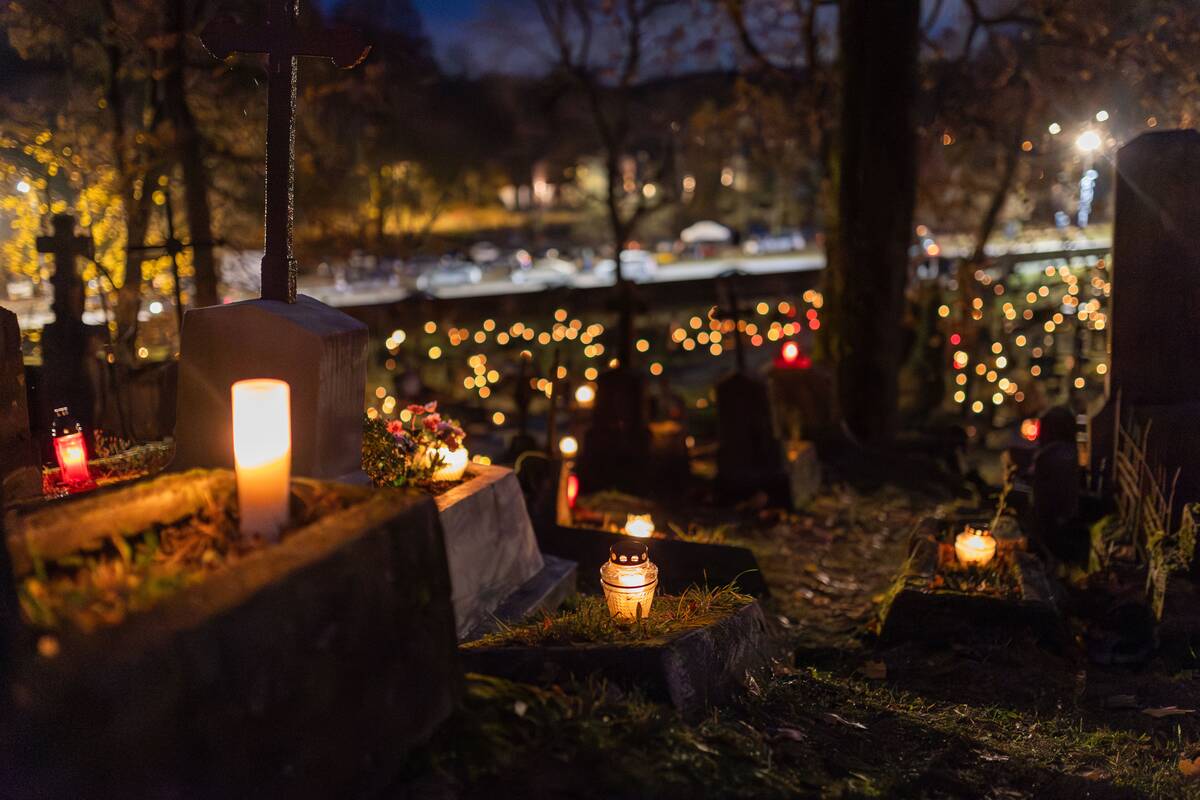 Vilniaus kapinės Visų Šventųjų dieną