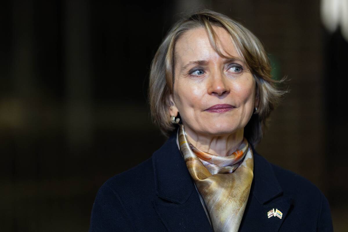 Prie Latvijos ambasados – protestas dėl sprendimo trauktis iš Stambulo konvencijos