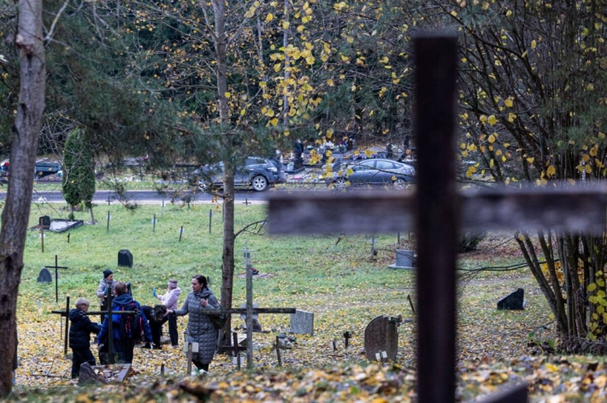Kapinių plėtra pristabdyta: urnų laidojimas ženkliai keičia miestų poreikius