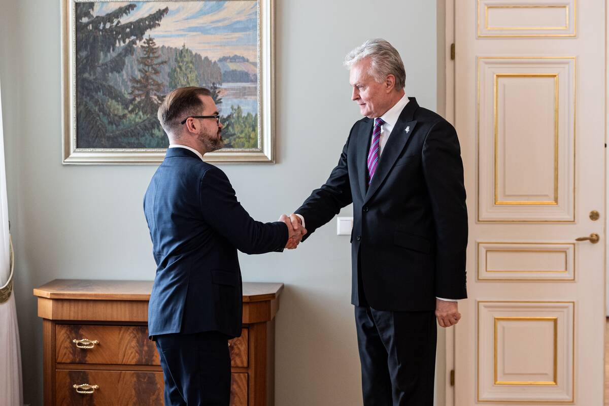 Prezidentas susitiko su Robertu Kaunu