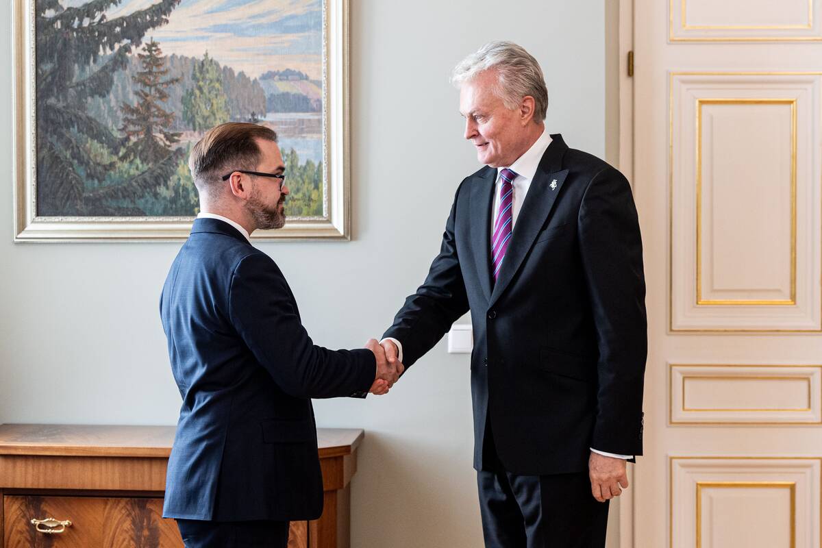 Prezidentas susitiko su Robertu Kaunu