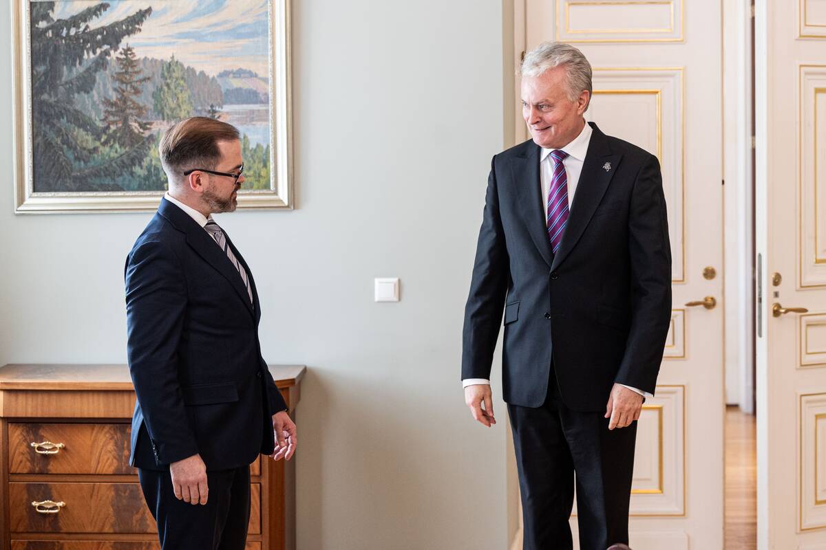 Prezidentas susitiko su Robertu Kaunu