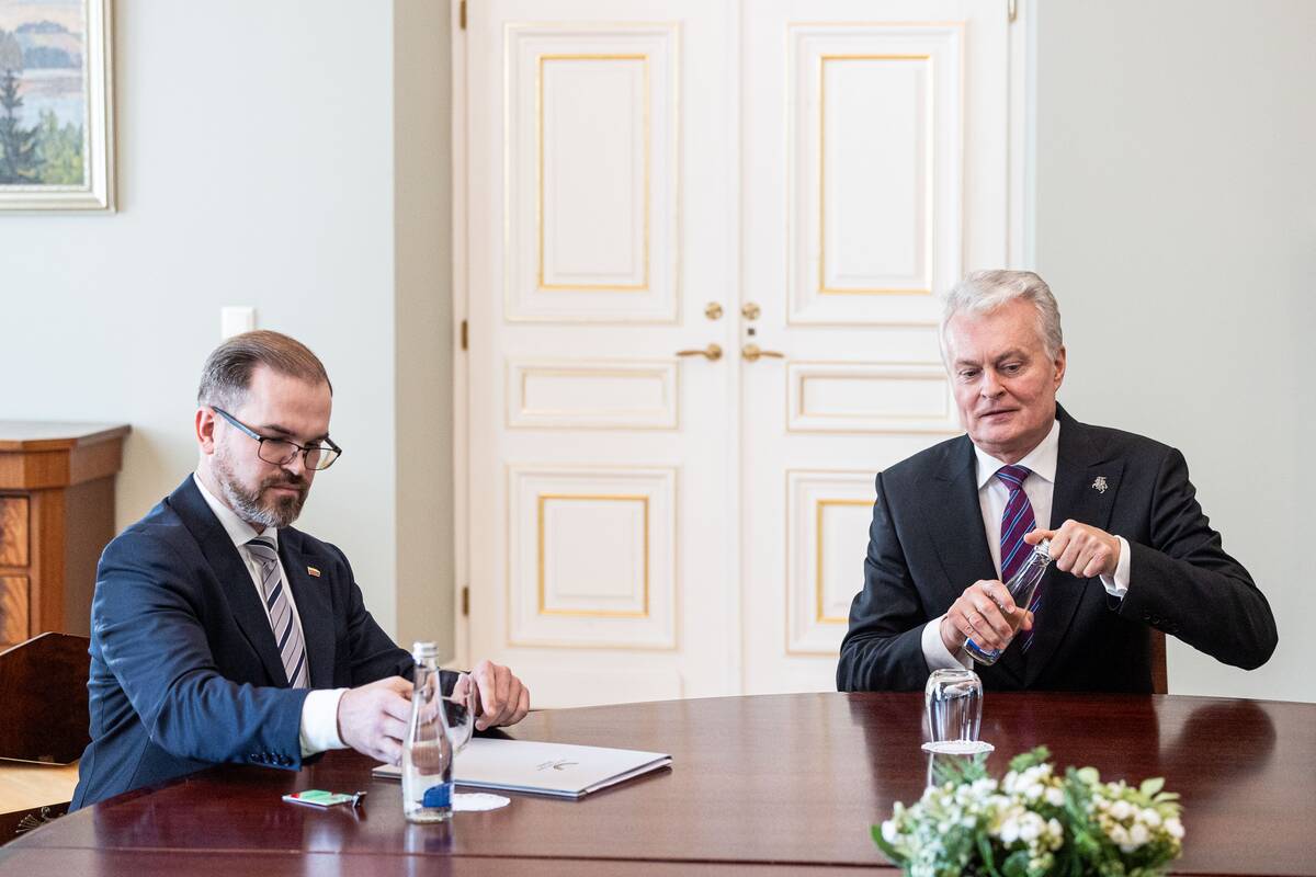 Prezidentas susitiko su Robertu Kaunu