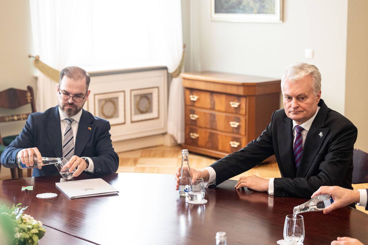 Prezidentas susitiko su Robertu Kaunu